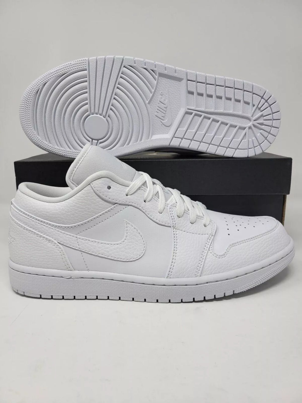NIK AIR Jordans | Full OG Quality With OG BOX + Laces extra + accessories- FULL WHITE